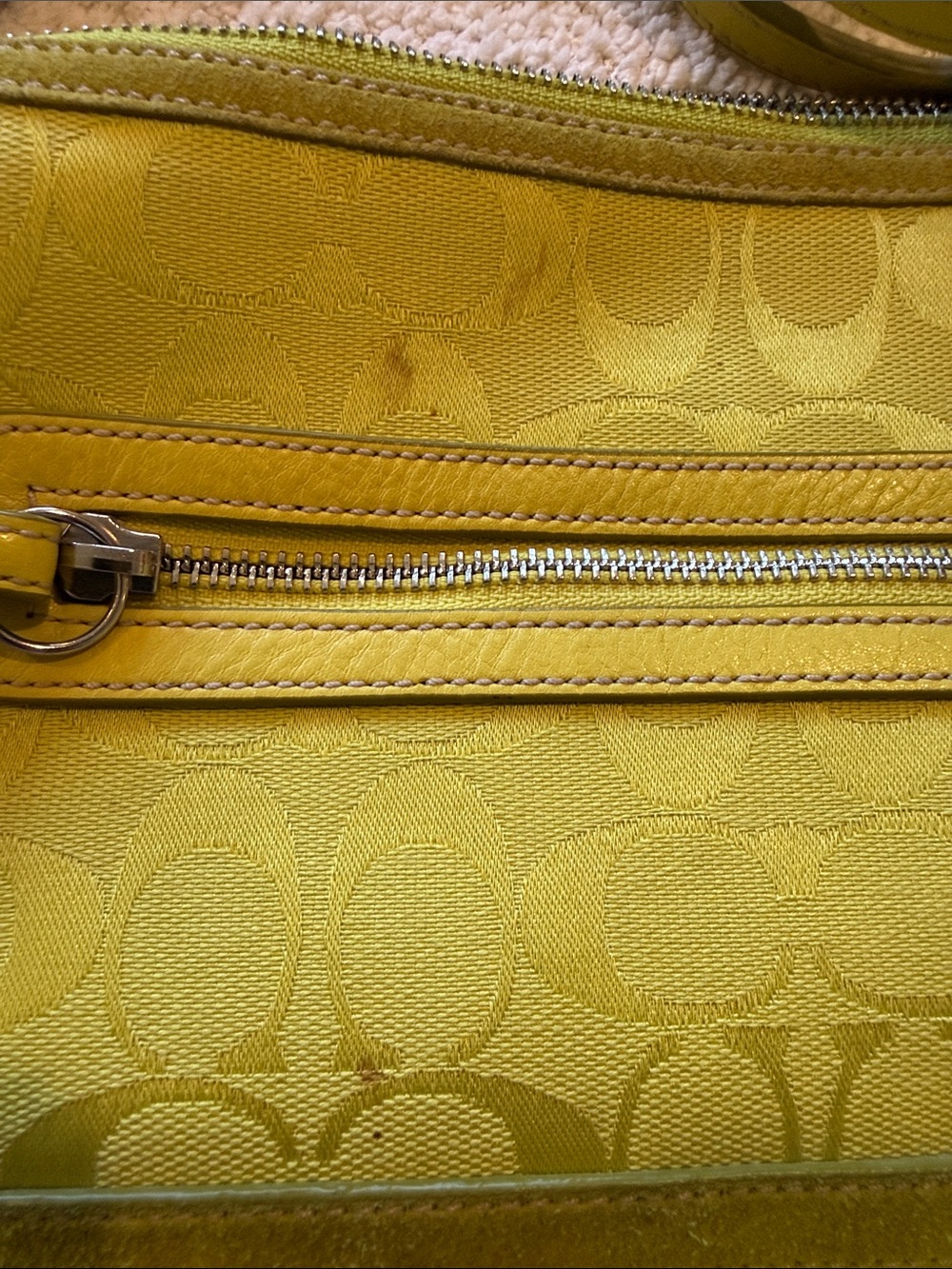 Coach Lime Green Signature Jacquard Shoulder Bag with Tassel - Picture 5 of 6